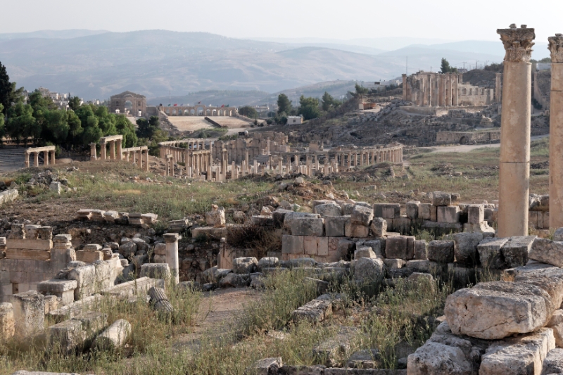 Roman ruins, Jerash Jordan 7.jpg - Roman ruins